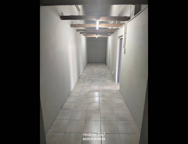 Business property to rent in HIGHBURY